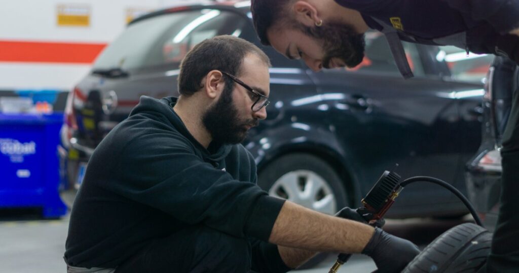 corso gratuito meccanico finanziato manutenzione ordinaria auto moto