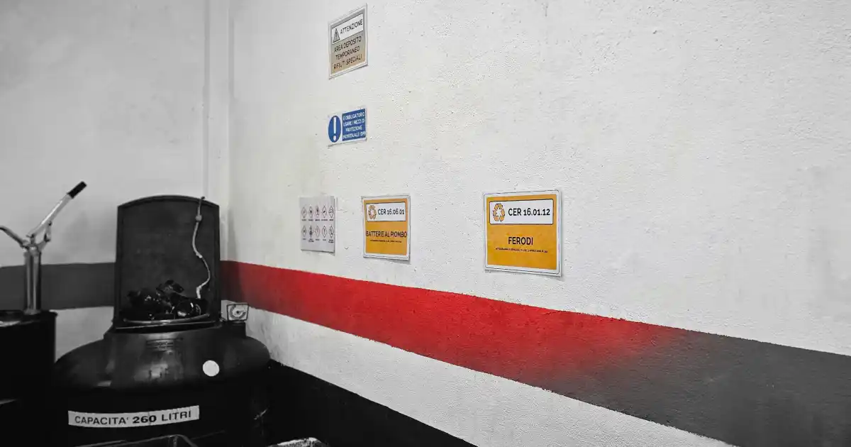 Corso di Gestione Rifiuti Speciali nell'Autoriparazione 1 corso rentri officina rifiuti speciali xfir